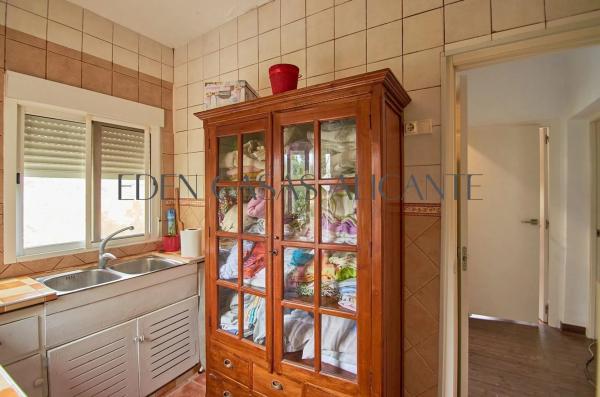 Casa independiente en calle Marbella