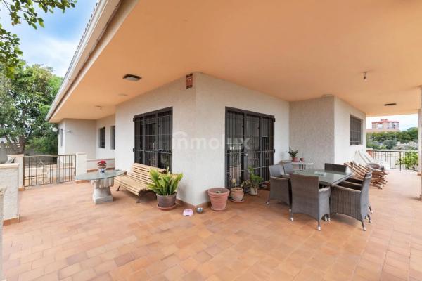 Casa independiente en Diseminado Afueras