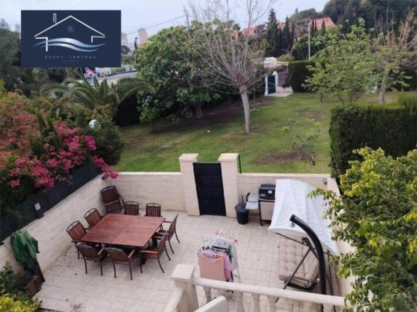 Chalet adosado en camino Reial de la Vila Joiosa