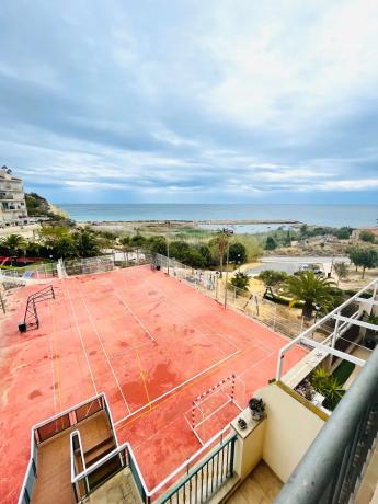 Piso en calle d'Oriola, 118