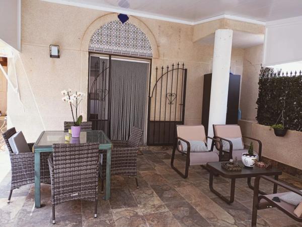 Chalet pareado en avenida de l'Amerador, 8