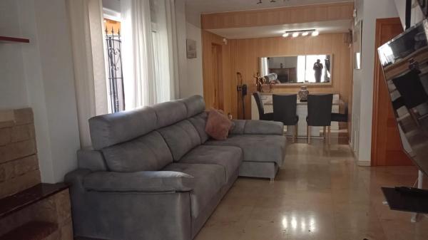 Chalet pareado en avenida de l'Amerador, 8