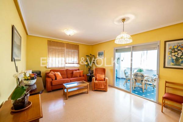 Piso en Jacinto Benavente, 21