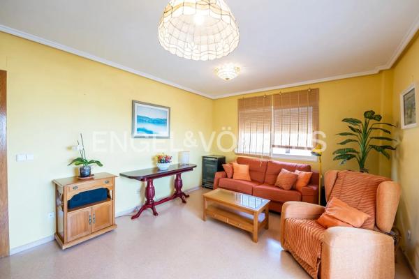 Piso en Jacinto Benavente, 21