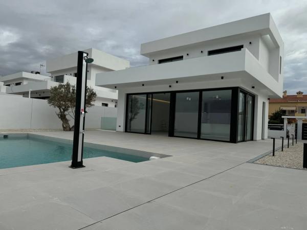 Casa independiente en calle de la Pinta, 7