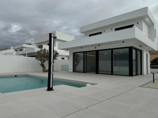 Casa independiente en calle de la Pinta, 7