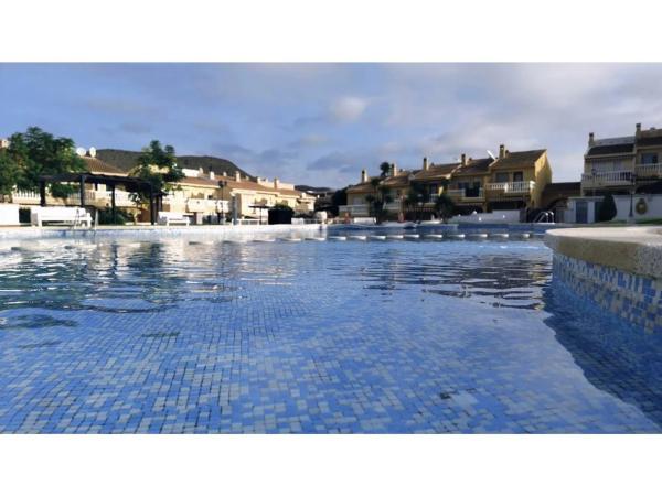 Chalet en calle d'Oriola