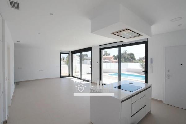 Casa independiente en calle de Santamaria, 5