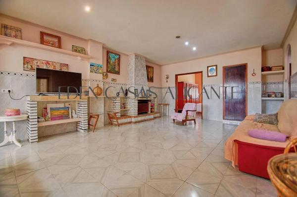 Casa independiente en calle del Convent