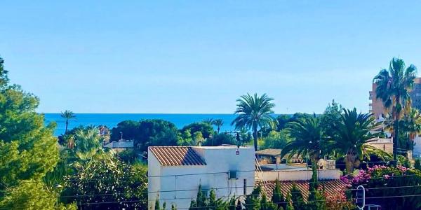 Chalet adosado en calle Cocentaina, 26