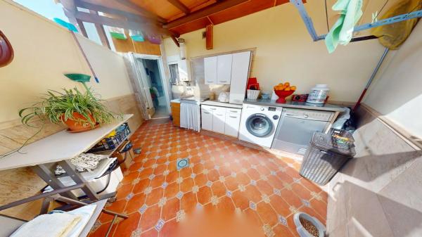 Chalet adosado en avenida de la Creu