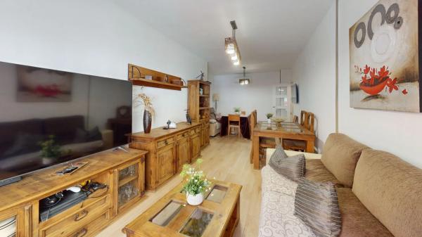 Chalet adosado en avenida de la Creu