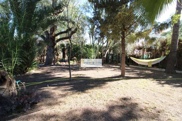 Casa independiente en calle Lisboa