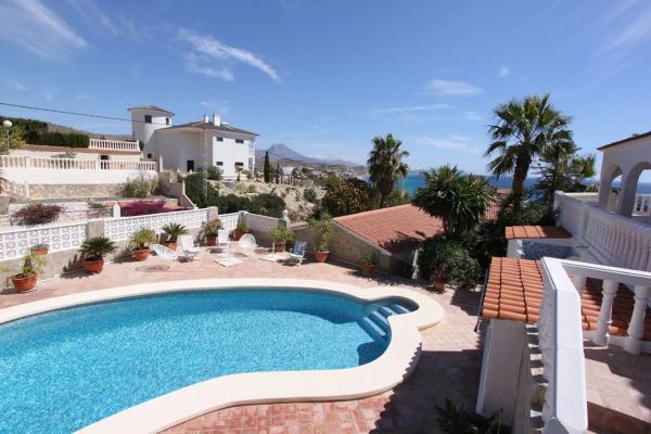 Casa independiente en calle Dolores