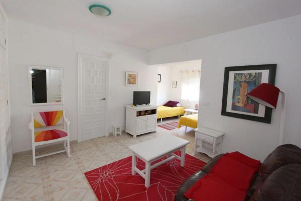 Casa independiente en calle Dolores