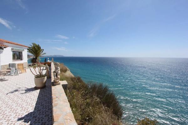 Casa independiente en calle Dolores