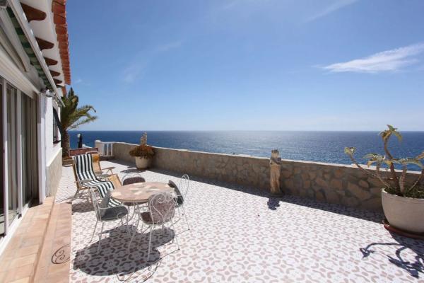 Casa independiente en calle Dolores