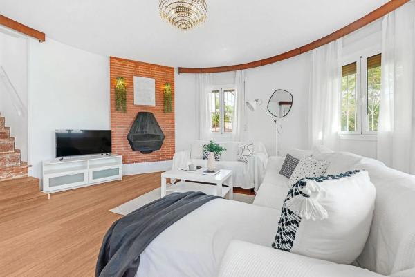 Casa independiente en avenida d'Amèrica