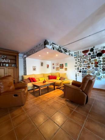 Casa independiente en calle brigueras s/n