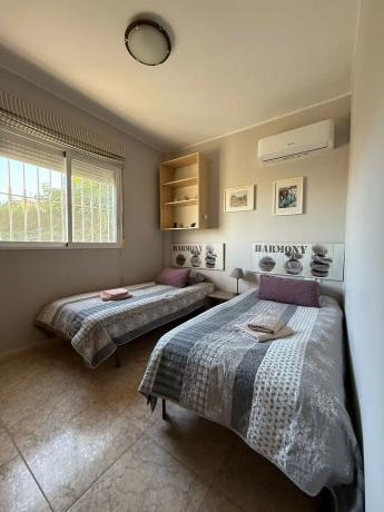 Casa independiente en calle brigueras s/n