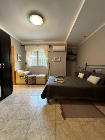 Casa independiente en calle brigueras s/n