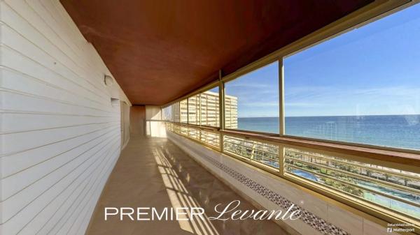 Piso en avenida Jaime i el Conquistador, 194