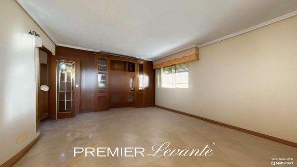 Piso en avenida Jaime i el Conquistador, 194