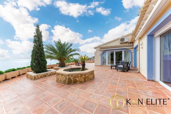 Casa independiente en calle Altea