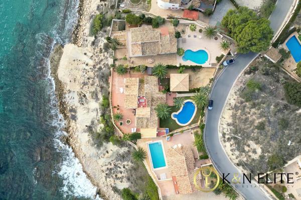 Casa independiente en calle Altea