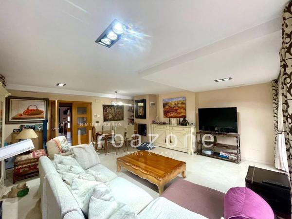 Chalet adosado en avenida del Fabraquer, 47