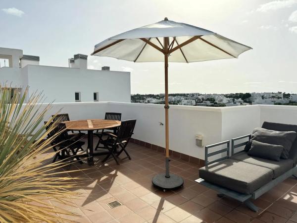 Dúplex en Pueblo Acantilado - Lanuza