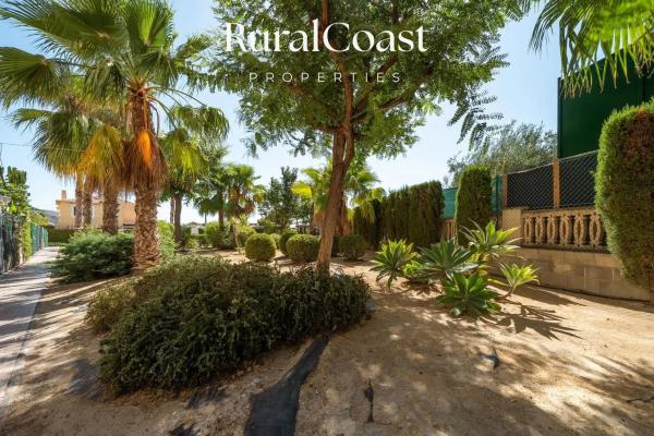 Chalet adosado en calle de l'Orxa