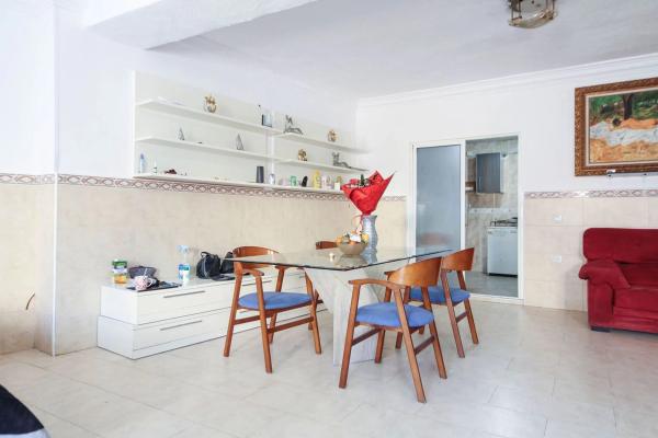 Chalet adosado en calle dels Lleons