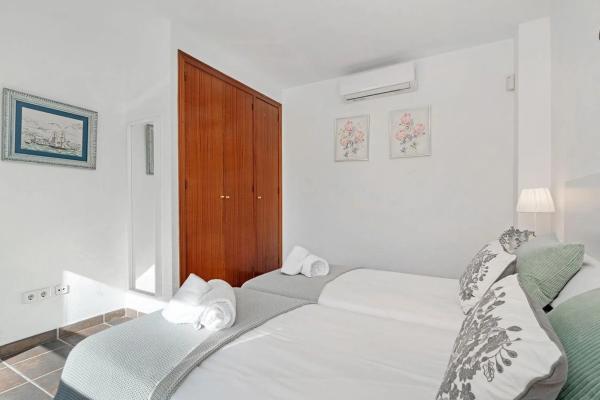 Casa independiente en calle de Bélgica