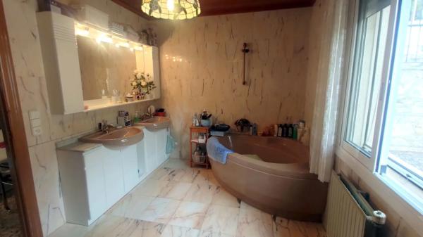 Casa independiente en calle Girona