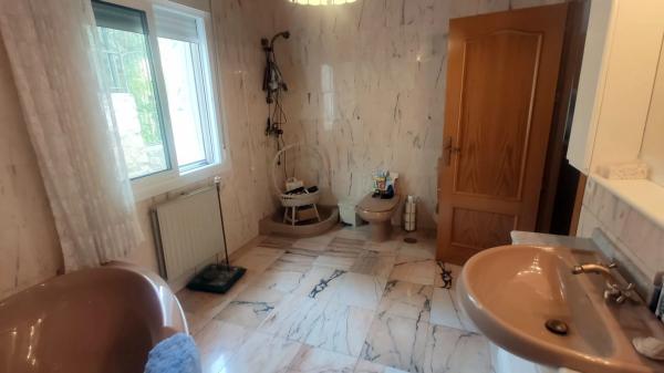 Casa independiente en calle Girona