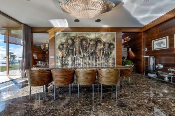 Casa independiente en calle Dolores