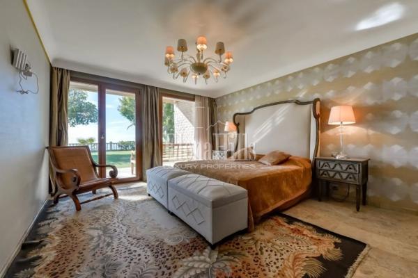 Casa independiente en calle Dolores