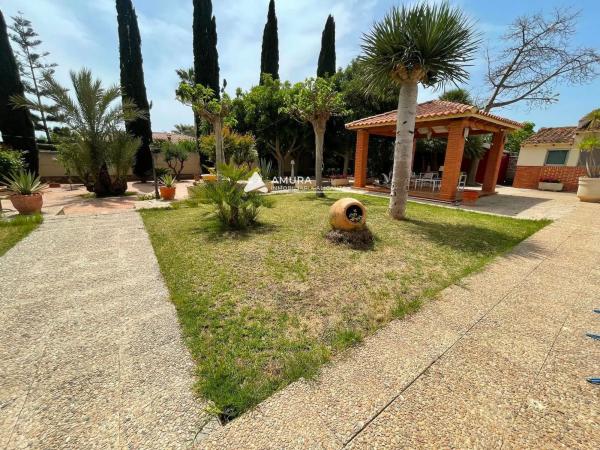 Casa independiente en calle la Font