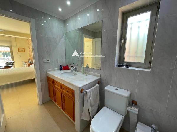 Casa independiente en calle la Font