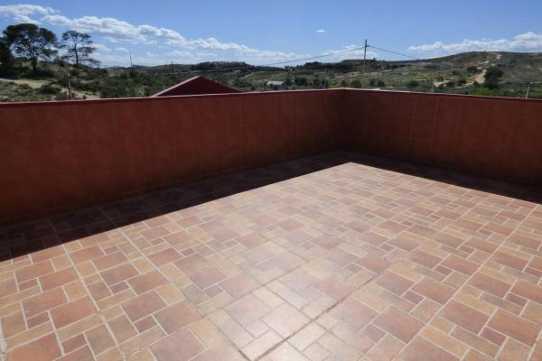 Chalet adosado en calle Pintor Sorolla, 40