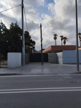 Casa independiente en avenida de Alicante, 45
