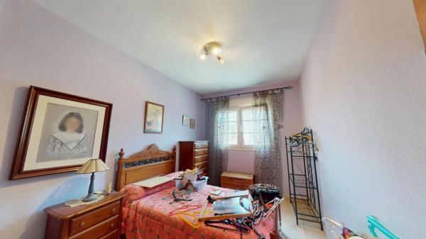 Chalet pareado en avenida del Comtat de Fabraquer