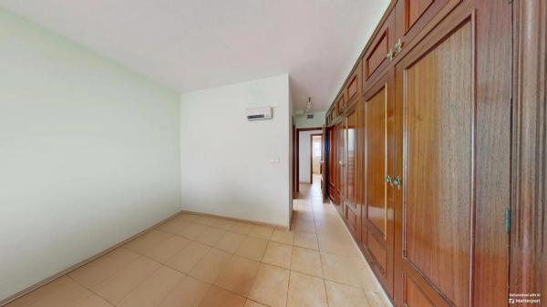 Chalet pareado en avenida del Comtat de Fabraquer