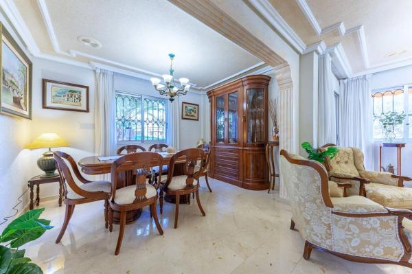 Chalet pareado en calle el Sol s/n