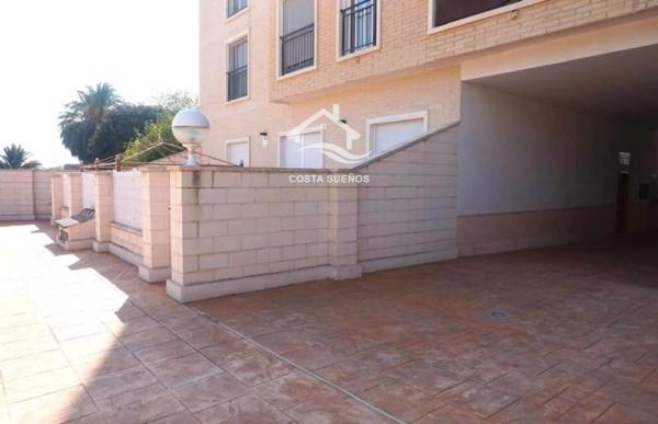 Piso en camino el Campet