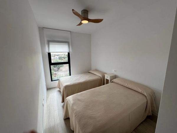 Piso en calle Pedagoga Amelia Asensi Beviá