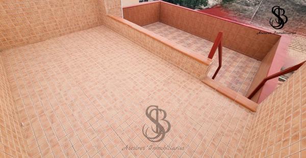 Chalet adosado en calle Pintor Sorolla