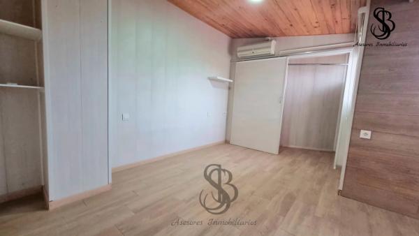 Chalet adosado en calle Pintor Sorolla