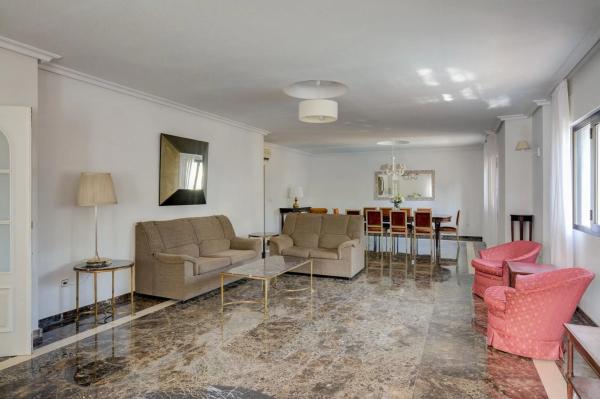 Casa independiente en calle del Maigmó, 10